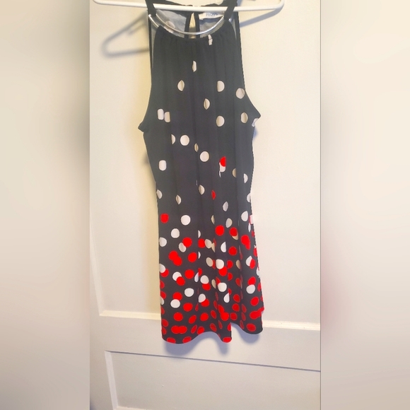 Halter blouse - Picture 2 of 4